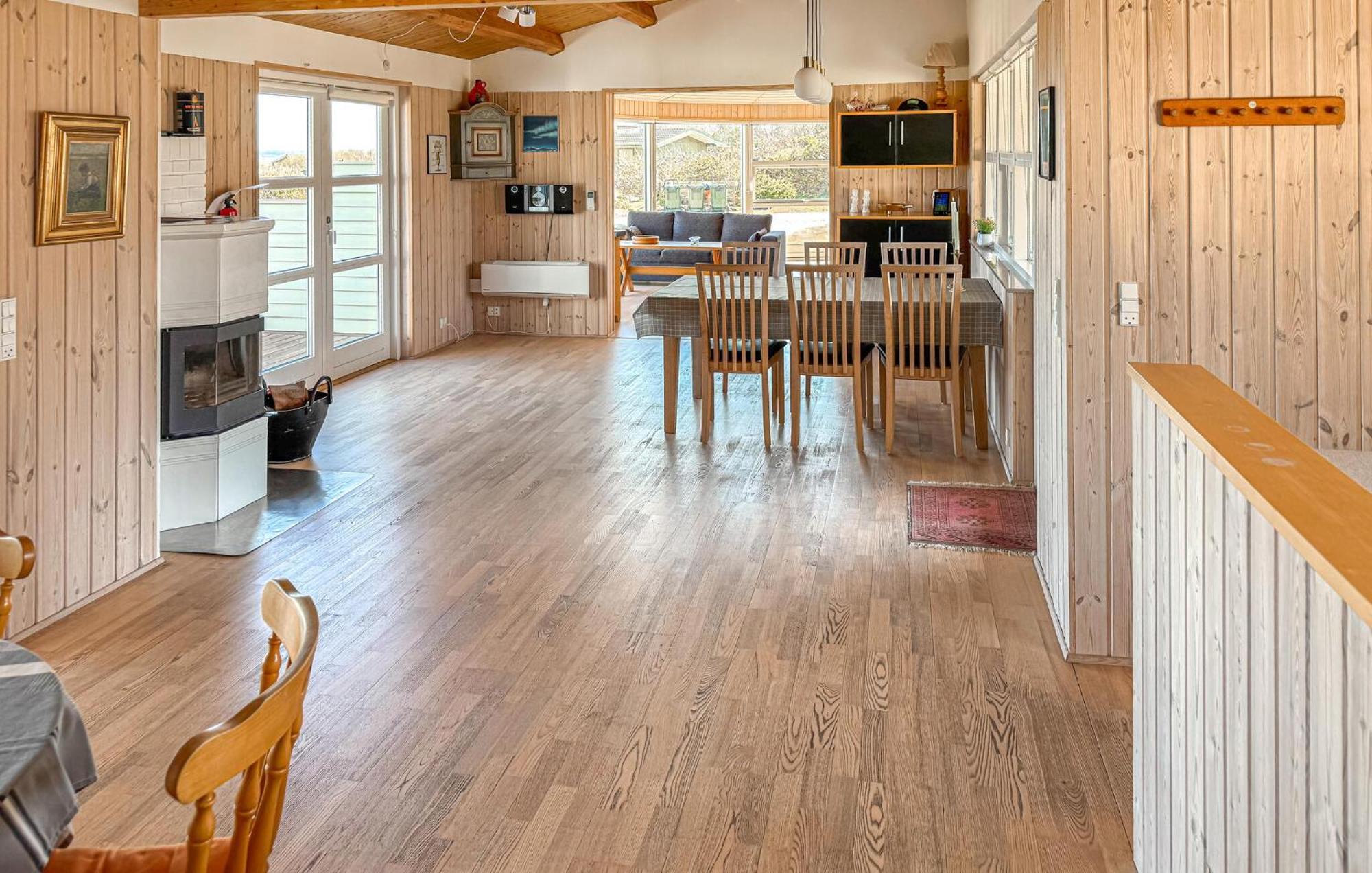 Amazing Home In Orsted With Kitchen Extérieur photo